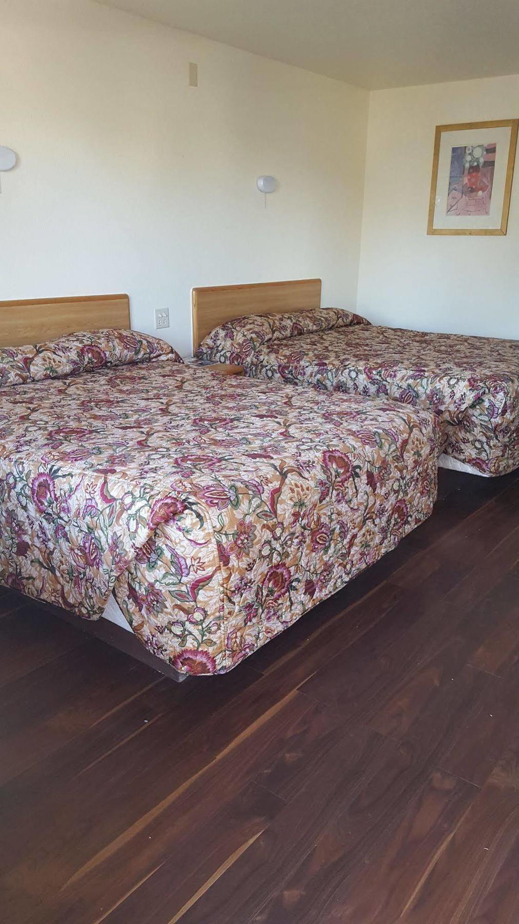 בייקרספילד Best Economy Inn & Suites מראה חיצוני תמונה